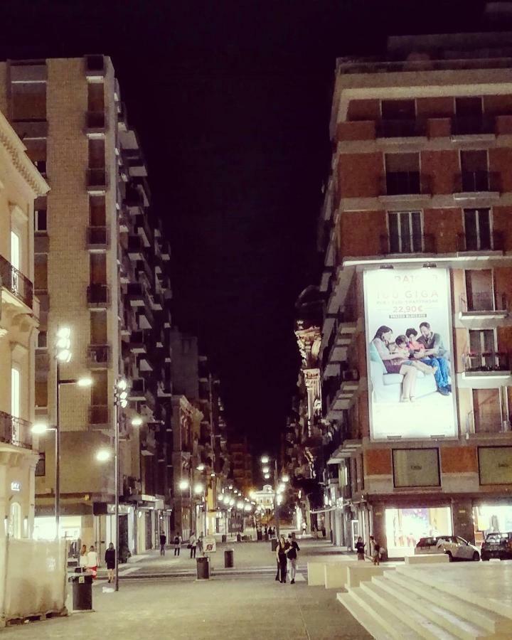 Ferienwohnung Dimora San Ferdinando 2 Bari Exterior foto