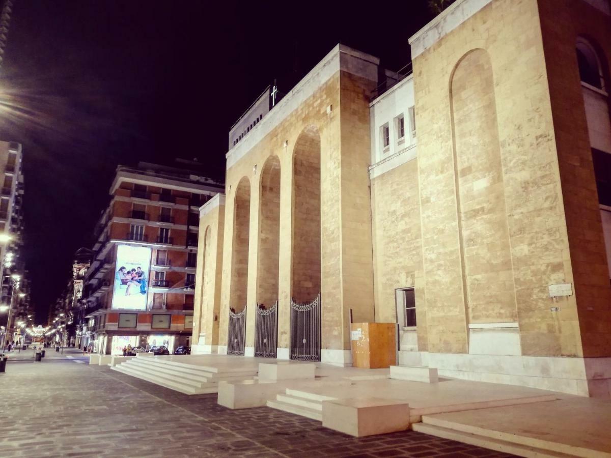 Ferienwohnung Dimora San Ferdinando 2 Bari Exterior foto